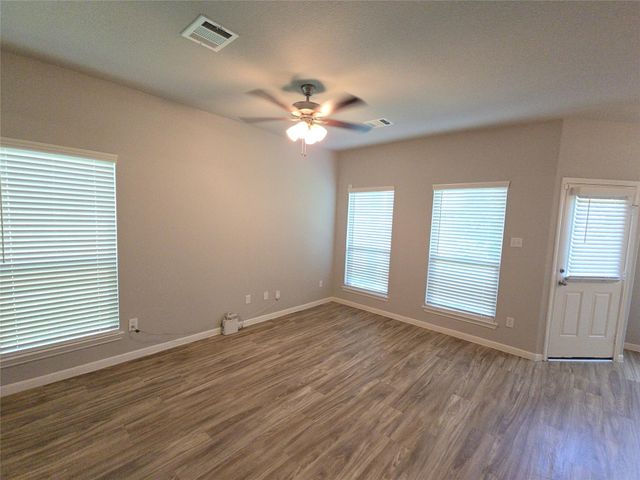 6543 Castle Loch Court, Houston, TX 77048