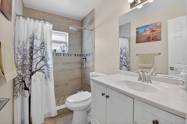 19131 Fairlawn Way, Boca Raton, FL 33434