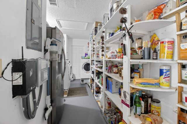 19131 Fairlawn Way, Boca Raton, FL 33434