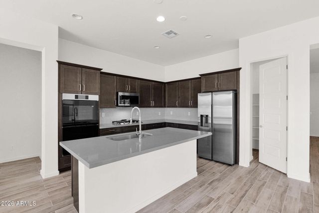 21048 E ARROYO VERDE Drive, Queen Creek, AZ 85142