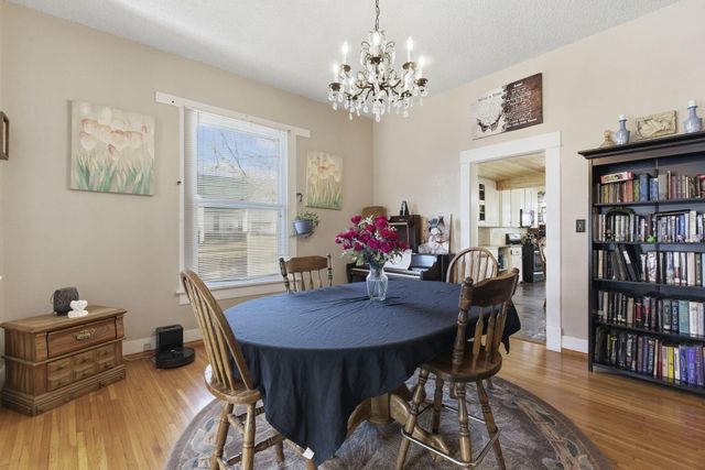 306 W County Street, Monett, MO 65708