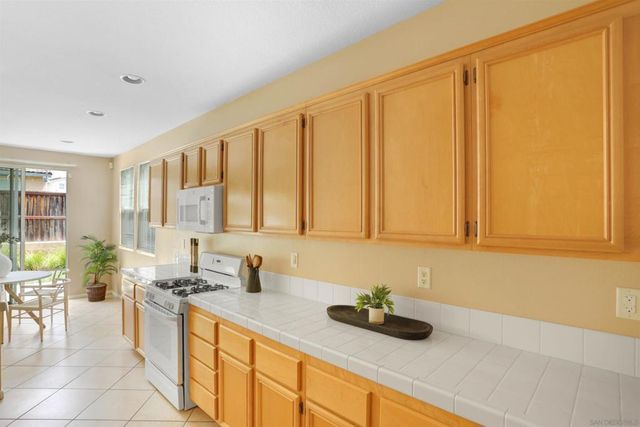 5180 Bluegrass, Oceanside, CA 92057