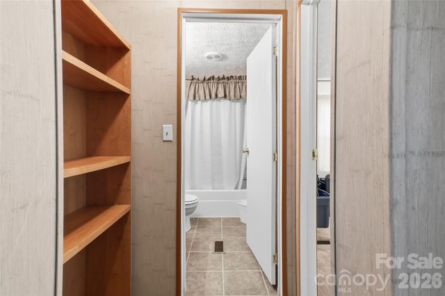 212 Alexia Lane, Grover, NC 28073