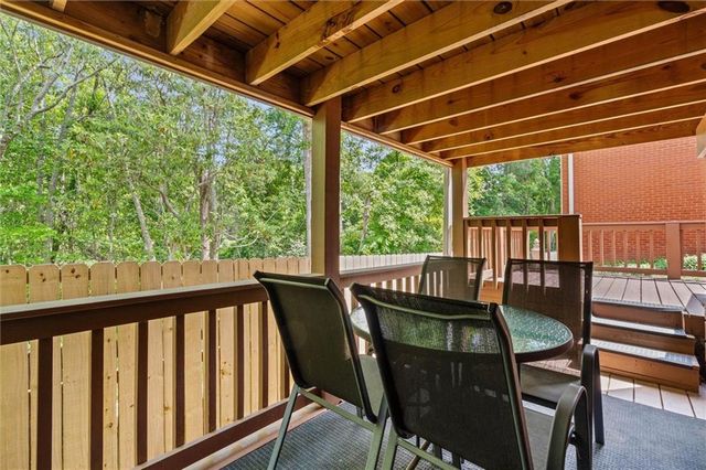 7086 Crown Pointe Drive, Mobile, AL 36695