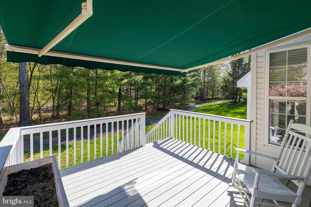 617 N SETTLERS CIR, Warrington, PA 18976