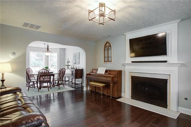 5440 Tallantworth Crossing, Cumming, GA 30040