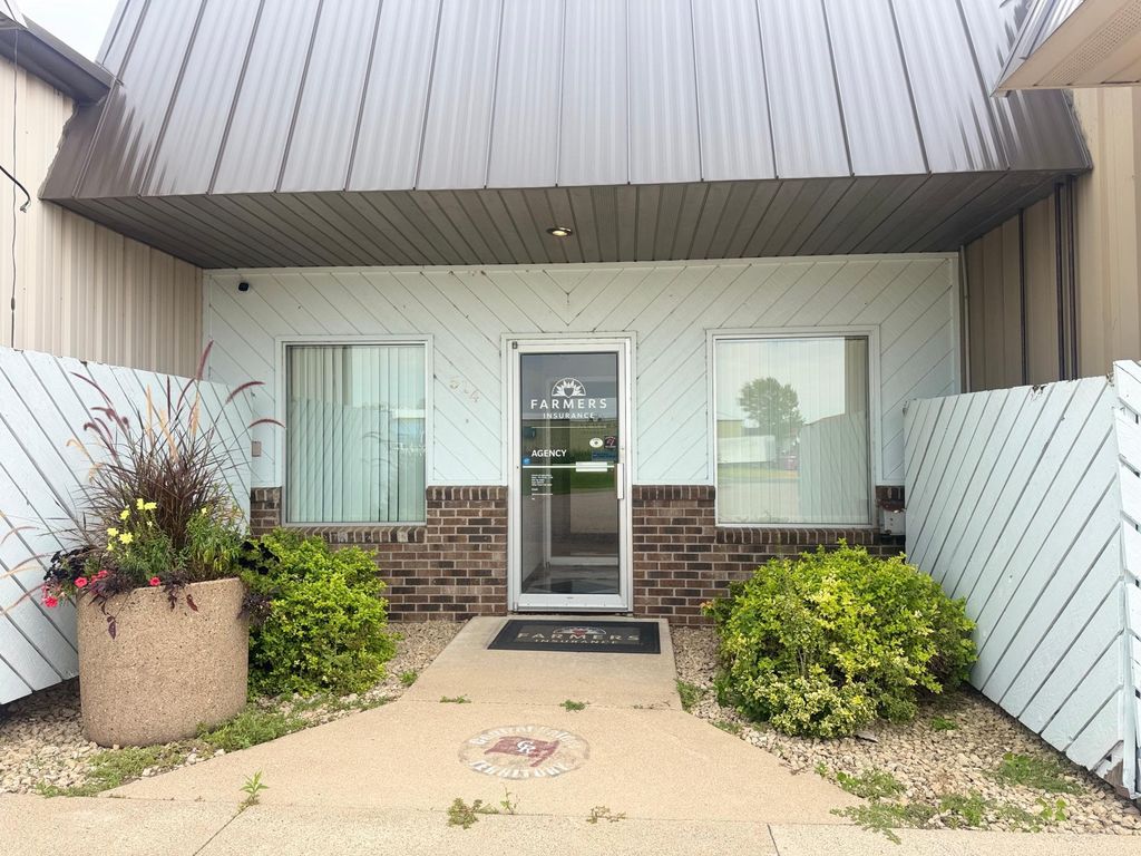 514 Faxon Road N, Norwood Young America, MN 55368 — exterior