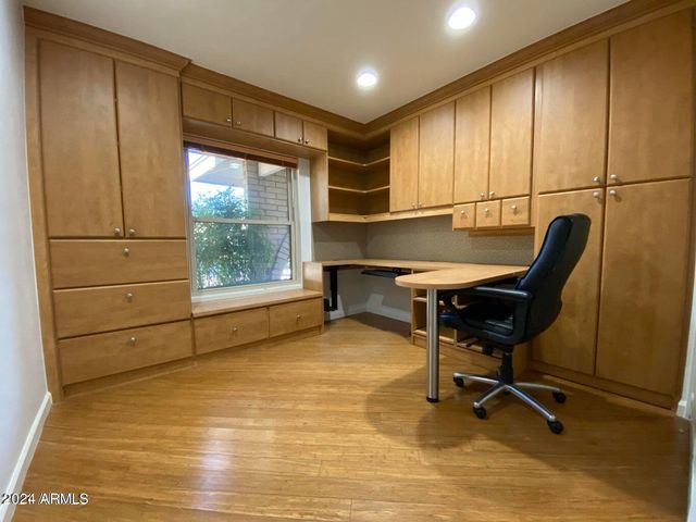 1511 W KEATING Avenue, Mesa, AZ 85202
