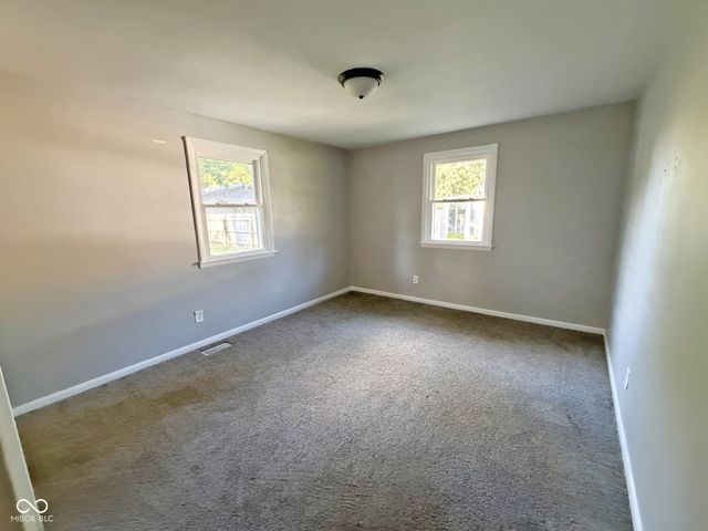 208 Cottonwood Drive, Anderson, IN 46012