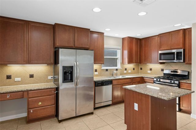 8513 Wood Stork DR, Austin, TX 78729
