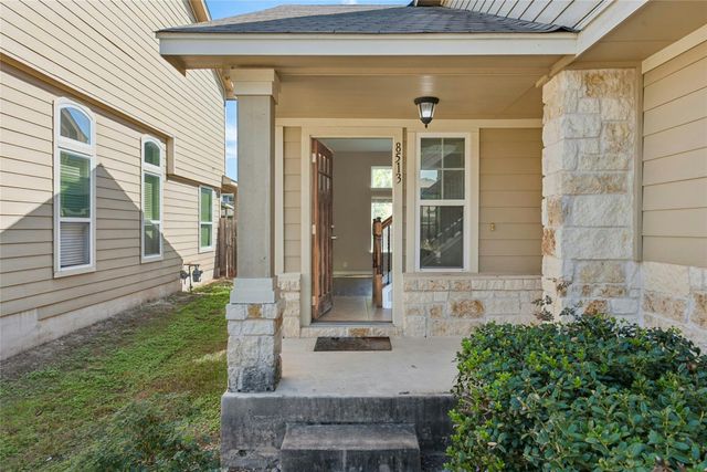 8513 Wood Stork DR, Austin, TX 78729