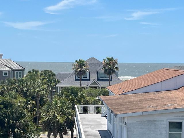 3 38th Avenue, Isle Of Palms, SC 29451