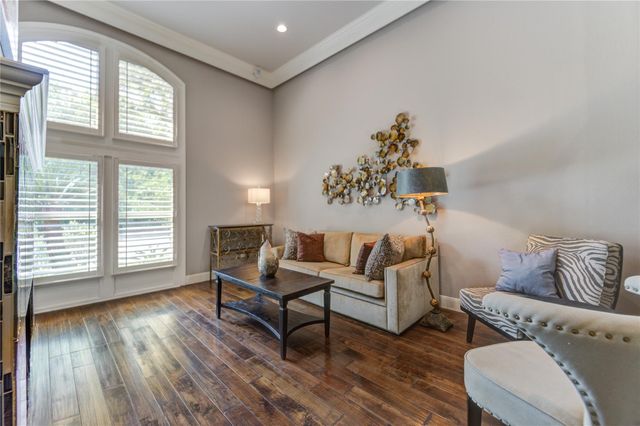 4700 Post Oak Timber Drive, Houston, TX 77056