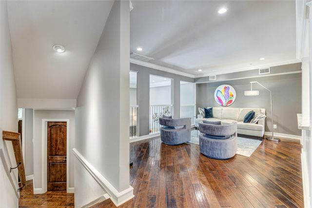 4700 Post Oak Timber Drive, Houston, TX 77056