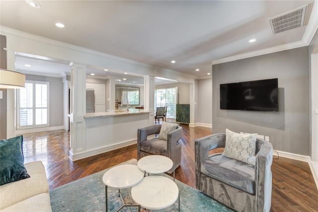 4700 Post Oak Timber Drive, Houston, TX 77056