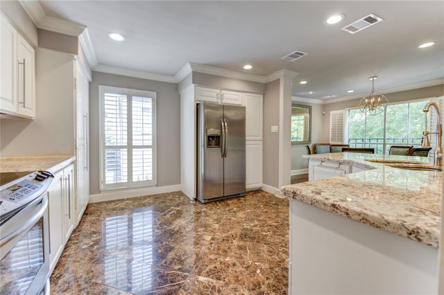 4700 Post Oak Timber Drive, Houston, TX 77056