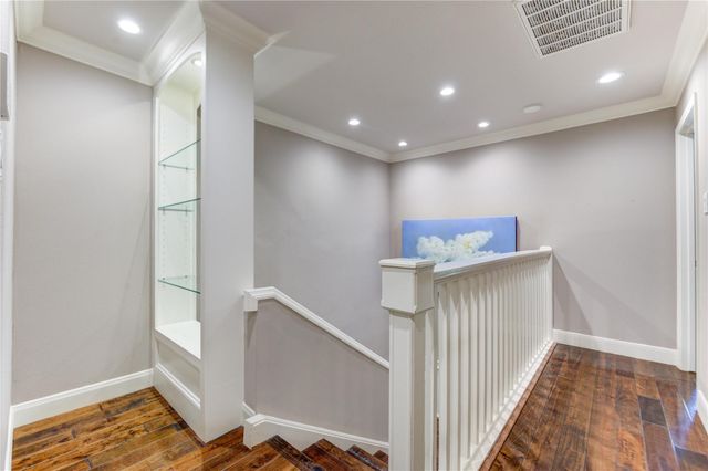 4700 Post Oak Timber Drive, Houston, TX 77056