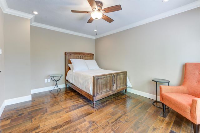 4700 Post Oak Timber Drive, Houston, TX 77056