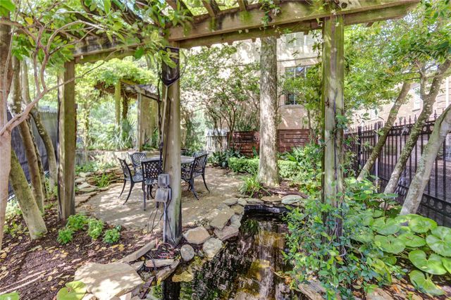 4700 Post Oak Timber Drive, Houston, TX 77056