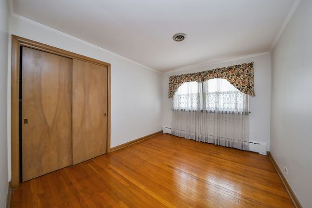 1401 Brophy Avenue, Park Ridge, IL 60068