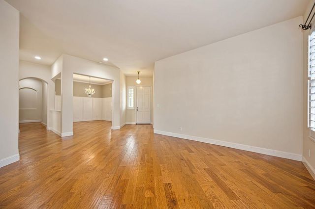 7205 Abruzzo Ct, Elk Grove, CA 95757