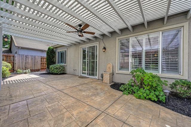 7205 Abruzzo Ct, Elk Grove, CA 95757