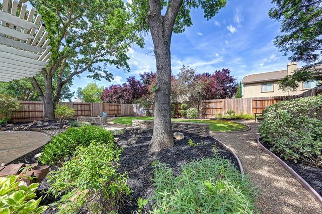 7205 Abruzzo Ct, Elk Grove, CA 95757