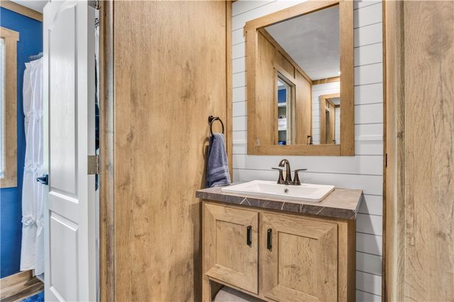 511 Denson Reed Rd., Cleveland, TX 77328