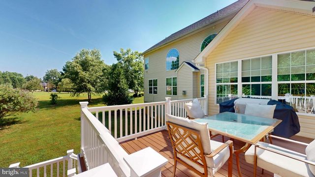 8070 AMBERLEIGH PLACE, La Plata, MD 20646