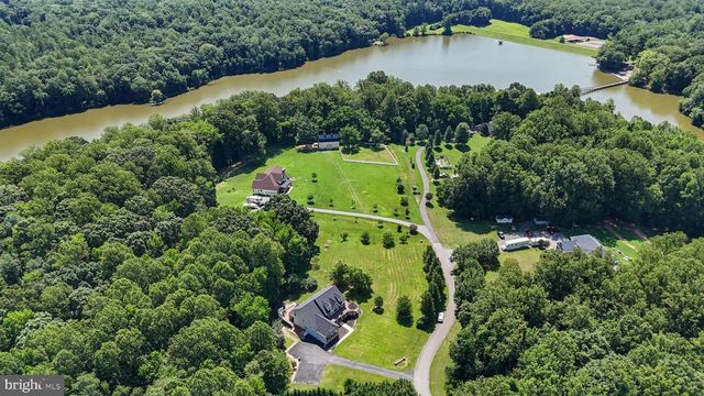 8070 AMBERLEIGH PLACE, La Plata, MD 20646