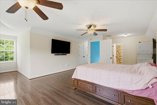 8070 AMBERLEIGH PLACE, La Plata, MD 20646