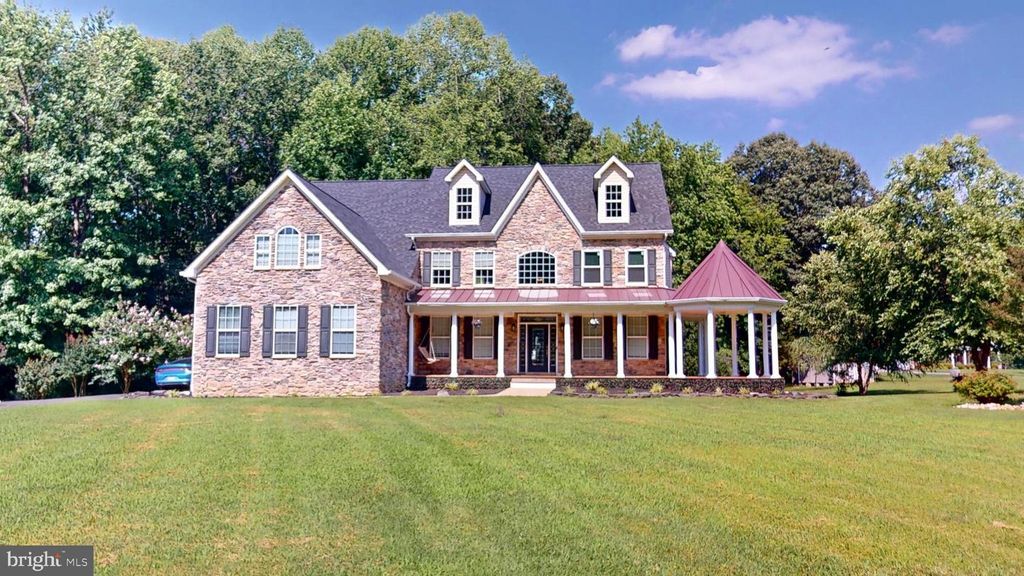 8070 AMBERLEIGH PLACE, La Plata, MD 20646