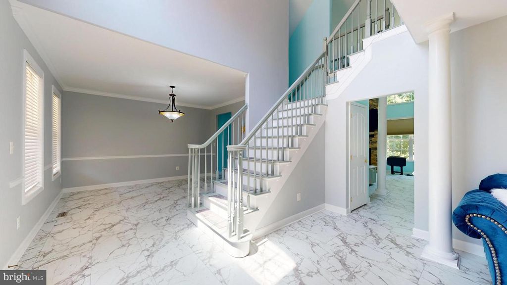 Image 18 of property listing at 8070 AMBERLEIGH PLACE, La Plata, MD 20646