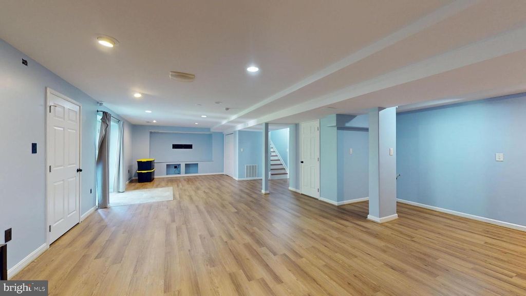 Image 43 of property listing at 8070 AMBERLEIGH PLACE, La Plata, MD 20646