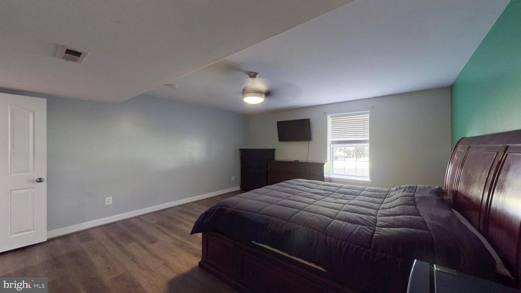 Image 45 of property listing at 8070 AMBERLEIGH PLACE, La Plata, MD 20646