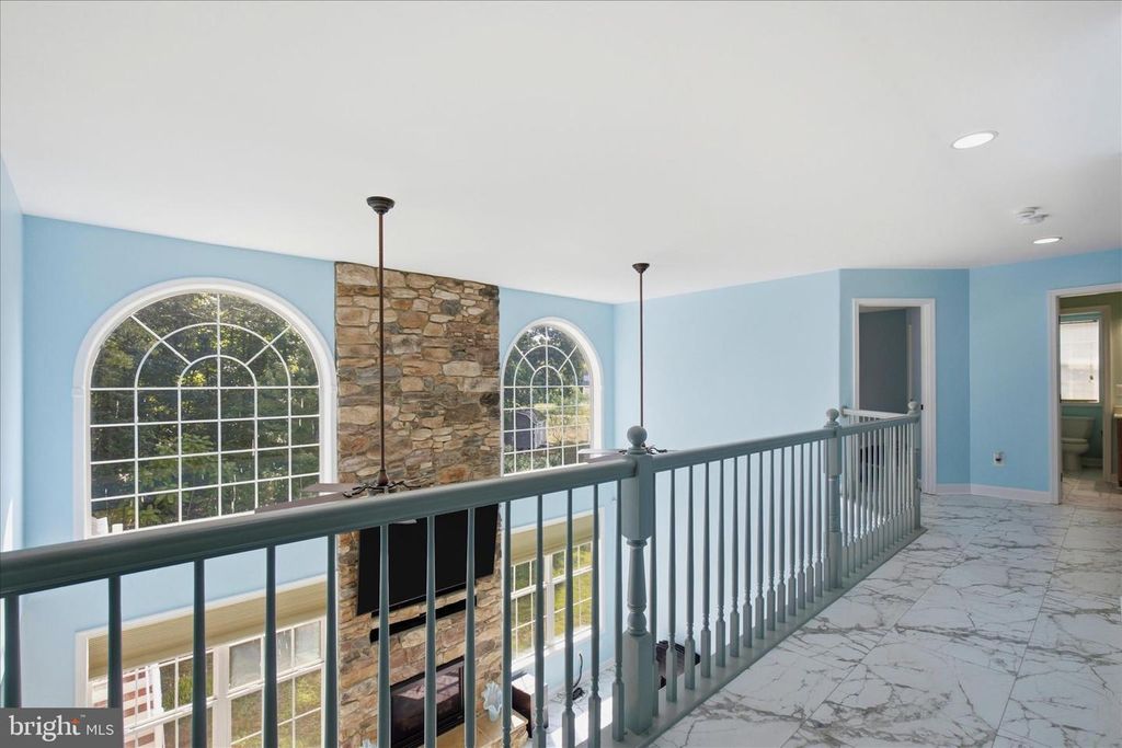 Image 53 of property listing at 8070 AMBERLEIGH PLACE, La Plata, MD 20646