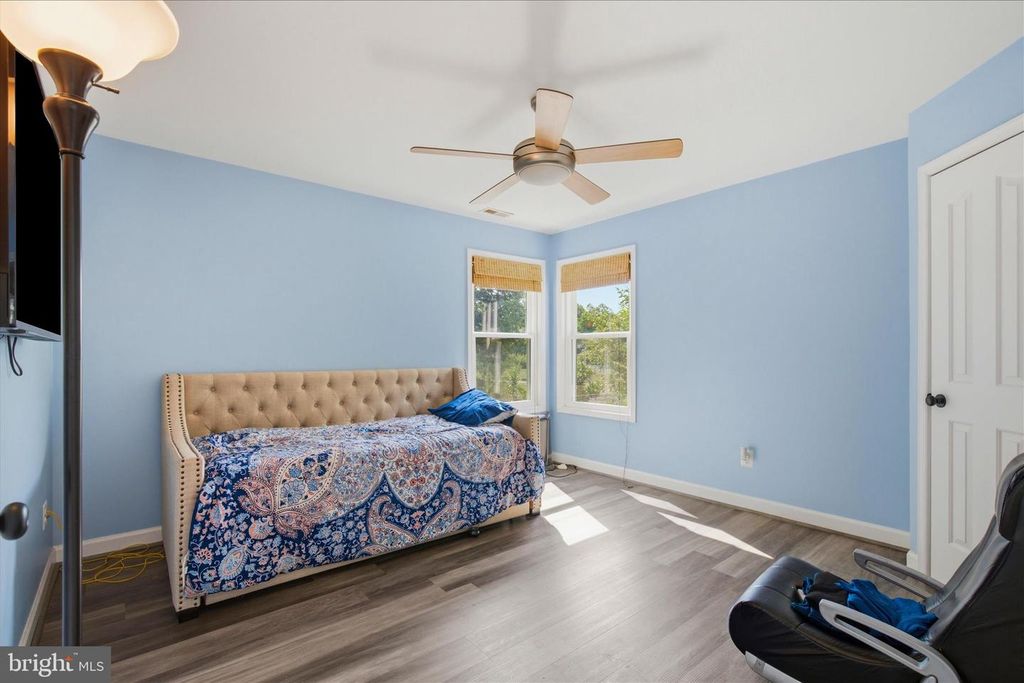 Image 62 of property listing at 8070 AMBERLEIGH PLACE, La Plata, MD 20646