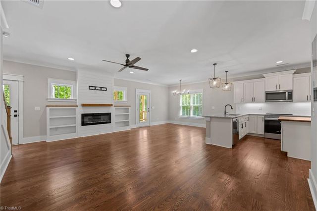 168 Hunters Glen Drive, Summerfield, NC 27358