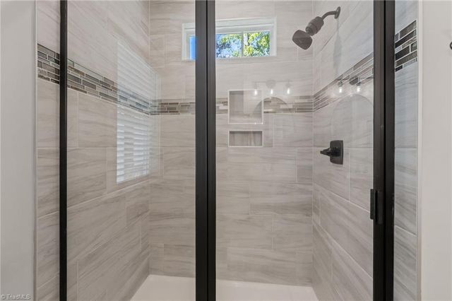 168 Hunters Glen Drive, Summerfield, NC 27358