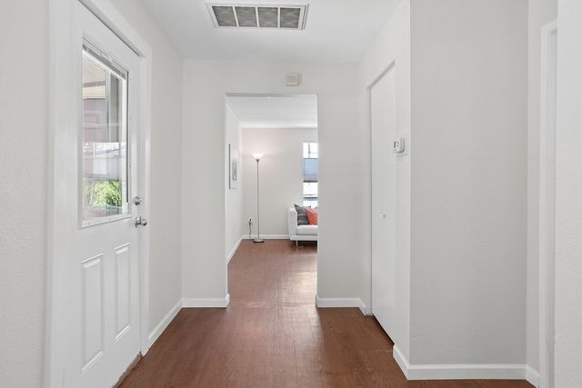 1702 Willow ST, Austin, TX 78702