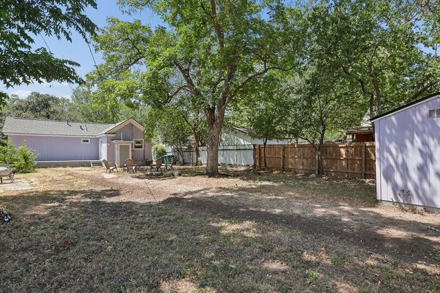1702 Willow ST, Austin, TX 78702