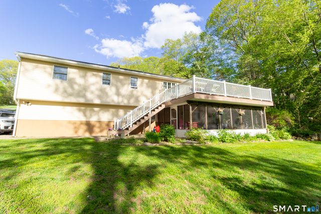 23 Button Road, Shelton, CT 06484