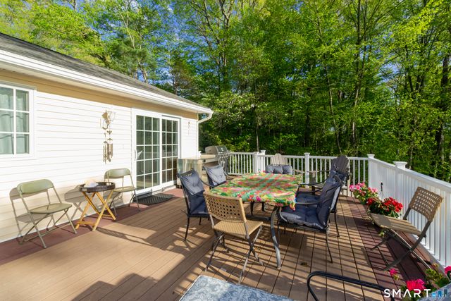 23 Button Road, Shelton, CT 06484