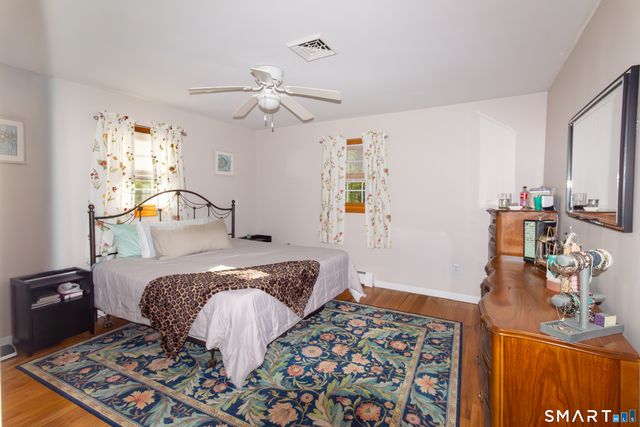 23 Button Road, Shelton, CT 06484