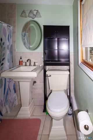 23 Button Road, Shelton, CT 06484