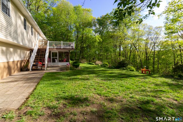 23 Button Road, Shelton, CT 06484