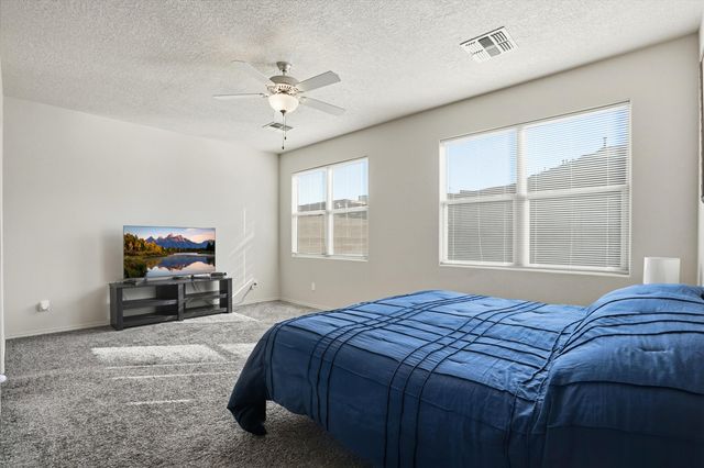 4433 Golden Eagle Loop NE, Rio Rancho, NM 87144