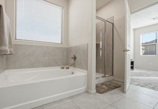 4433 Golden Eagle Loop NE, Rio Rancho, NM 87144