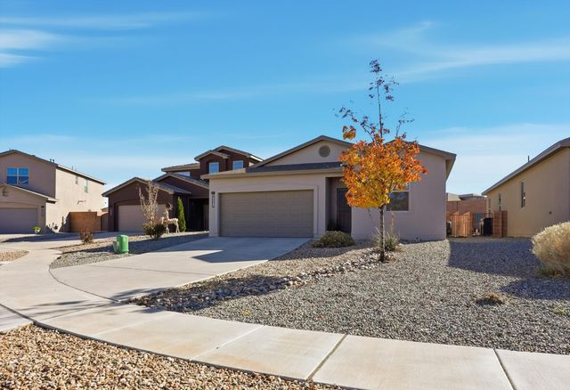 4433 Golden Eagle Loop NE, Rio Rancho, NM 87144