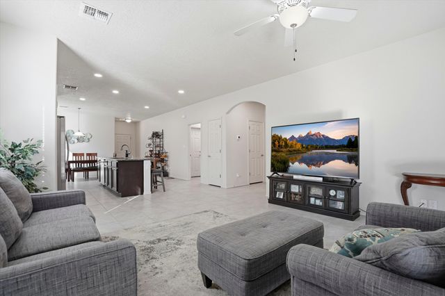 4433 Golden Eagle Loop NE, Rio Rancho, NM 87144